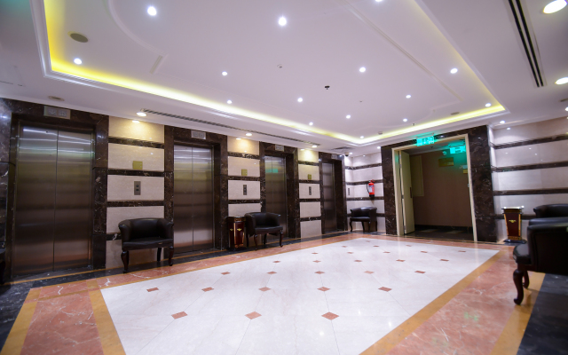 Golden Tulip Al Ansar Hotel