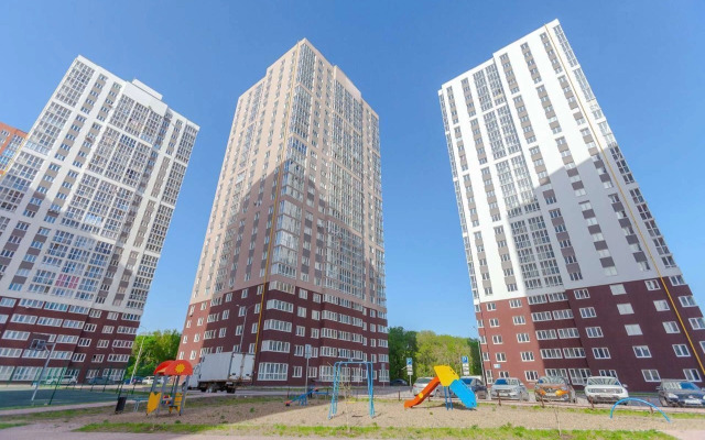 Na 18 Km Moskovskogo Shosse 33 Flat