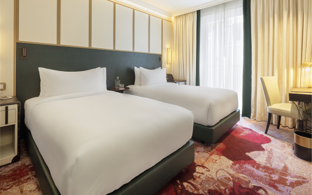The Emerald House Lisbon, Curio Collection By Hilton