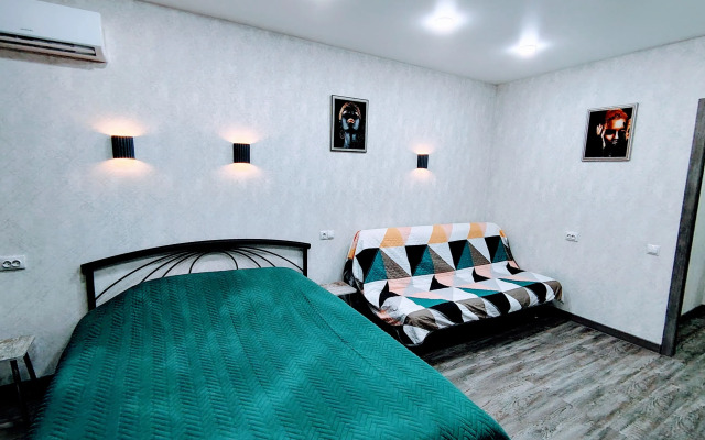 Квартира Однокомнатная Люкс с Кондиционером и Бойлером