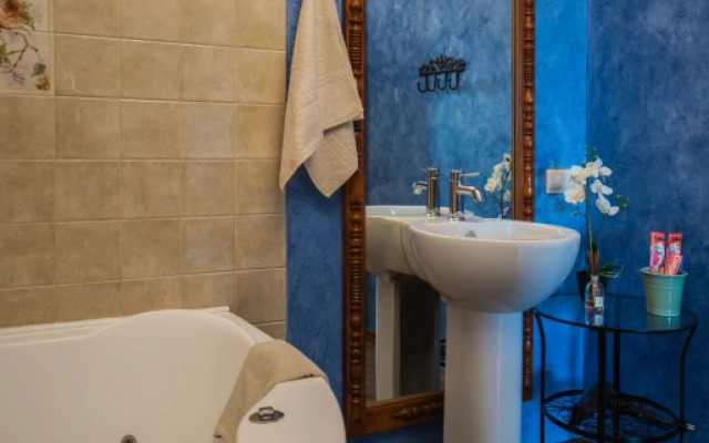 U Naberezhnoj Country House Apartments 2