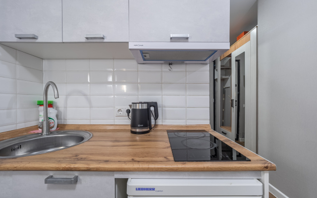 Dlya Dvoikh Ryadom S Metro Molodezhnaya Apartments