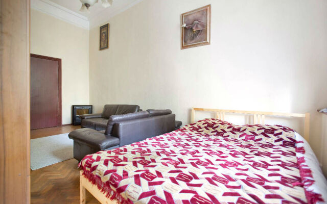 Апартаменты на Большой Конюшенной