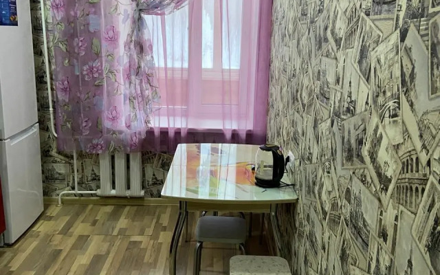 2kh-Komnatnaya S Khoroshim Remontom Flat