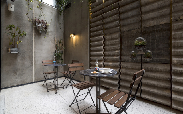 Lampa Design Hotel - Image 5