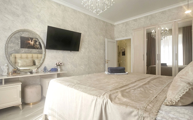 Raydas Na Pestova 5/1 Flat