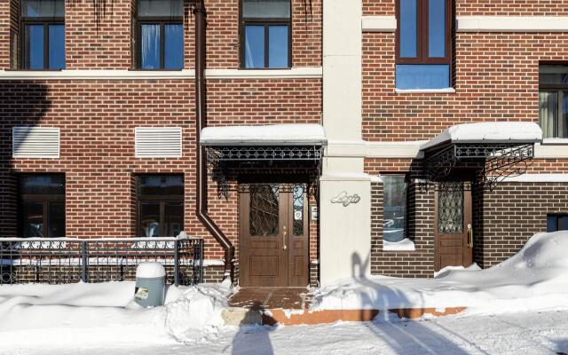 Апартаменты премиум Red Apartments 4-ех местные