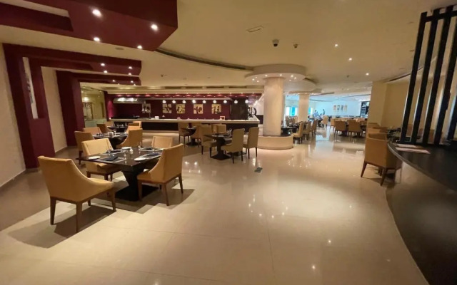 Al Hamra Palace At Golf&Sea Apart-hotel