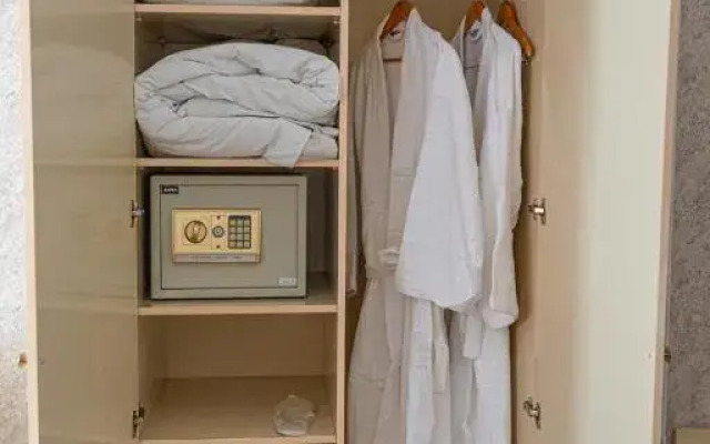 Square Boutique Hotel