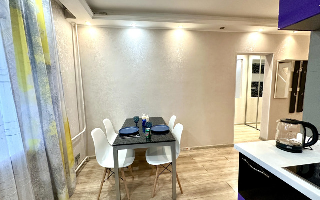 1-ka na ulice Plescheeva Flat
