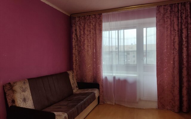 Квартира двухкомнатная Грязнова 13