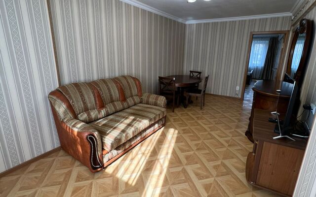 V Tikhom Tsentre Adlera Flat