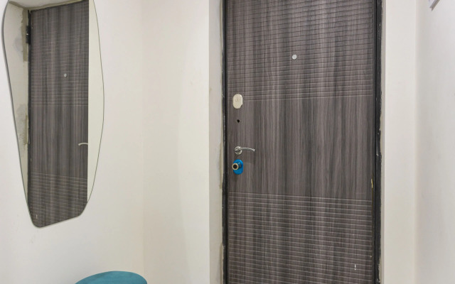 Na Opticheskom Proyezde 1 Flat