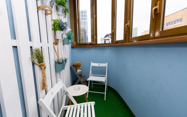 Апартаменты Этажидейли на Белинского с балконом