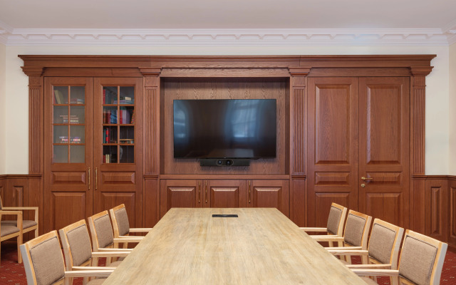 Hotel Rodina Grand Hotel & Spa Irkutsk 5*