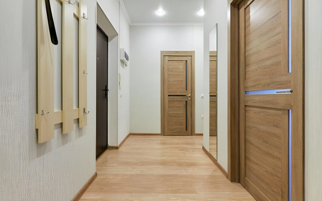 Uyutnaya dvukhkomnatnaya nedaleko ot parka Galitskogo Flat
