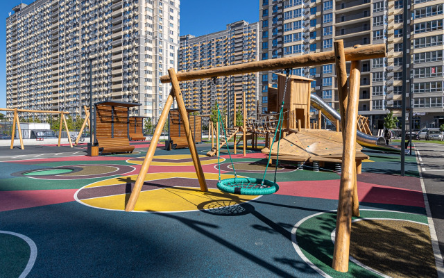 2 Nochi Na Ulitse Imeni Machugi 166b/1 Flat