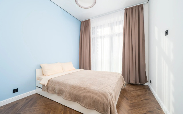 Квартира в новом доме на набережной