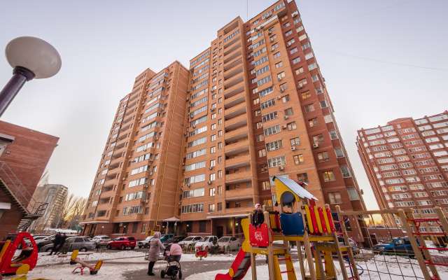 Апартаменты двухкомнатные на 13 этаже в ЖК Современник рядом с МТЛ-Арена