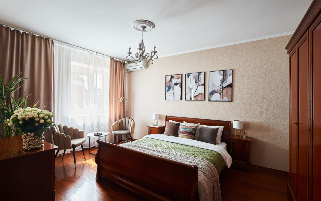 GM Uyutnaya Treshka U Patriarshikh Prudov Apartments