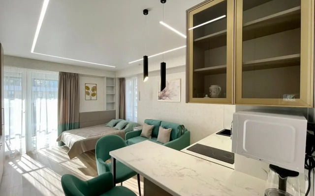 Ryadom S Plyazhem Flat