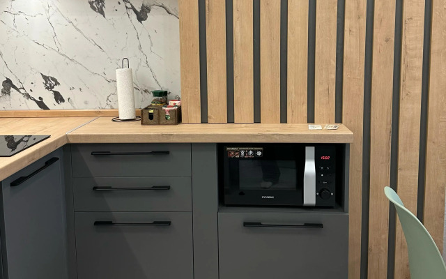 Na Zavelichenskoy Ulitse 24 Flat