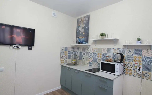 Квартира с Лоджией на Комсомольском Проспекте 4