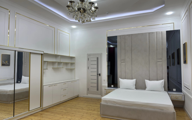 Laurel Hotel