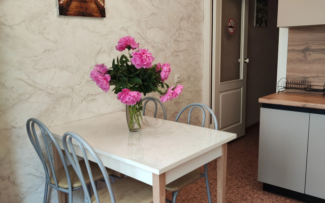 Квартира Уютная 2-хкомнатная Как дома