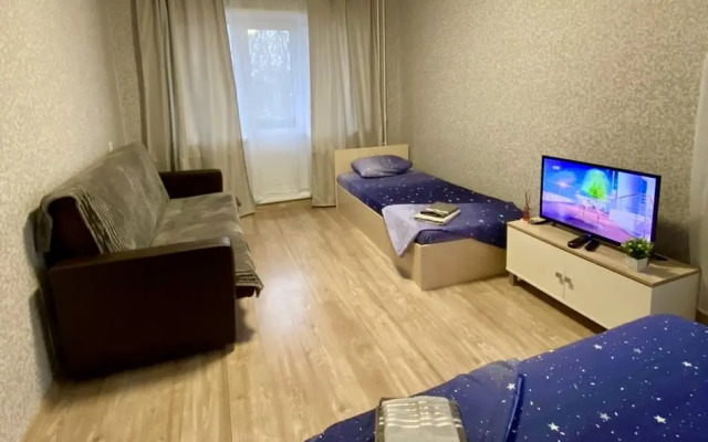 Kalininets 21 Flat with Balcony