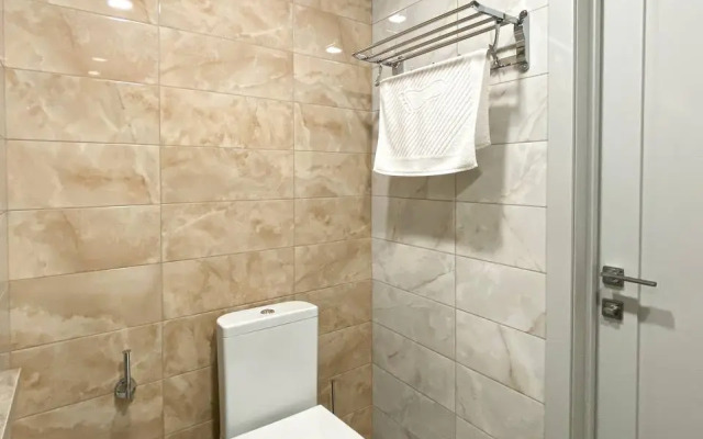 Апартаменты с двумя кроватями, балконом и ванной, с 15 по 17 этаж