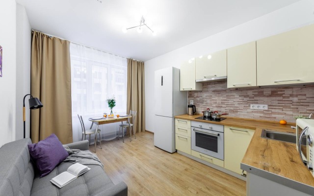 Prostornaya Yevrodvushka Na Vasilyevskom Ostrove Flat