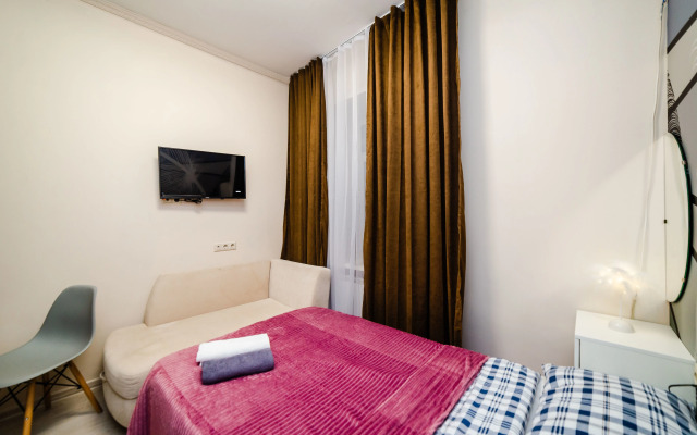 Апартаменты Жуковского 1/2/10 с2 (103)