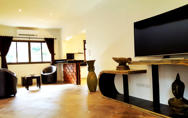 Hidelend - The Luxurious Tropical Villa - Pattaya Jomtien
