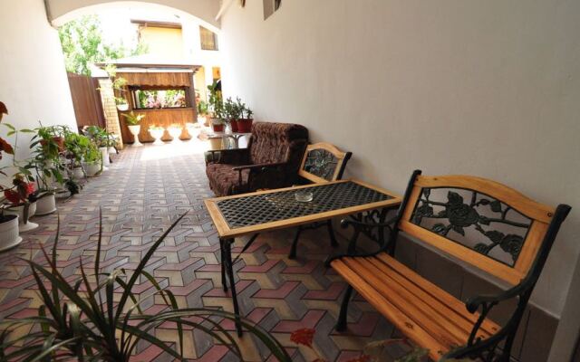 "Valeriya" Anapa Trudyaschihsya 19 Guest house