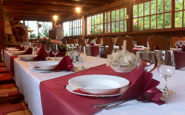 Tradicije Cigoc Apart-Hotel