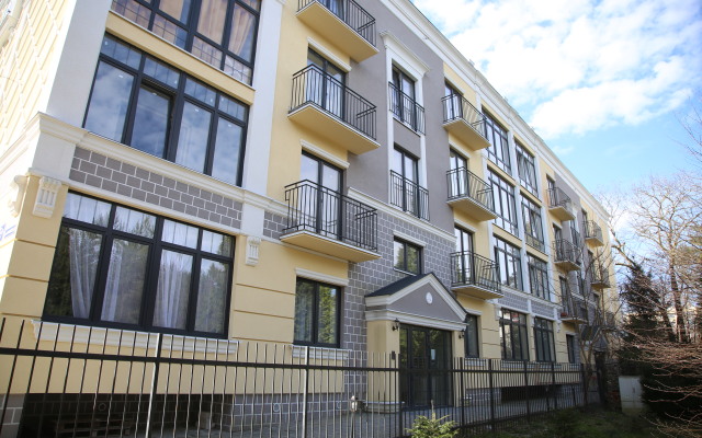 Apartamenty Van Gog V Parke Na Beregu Baltiyskogo Morya Apartments