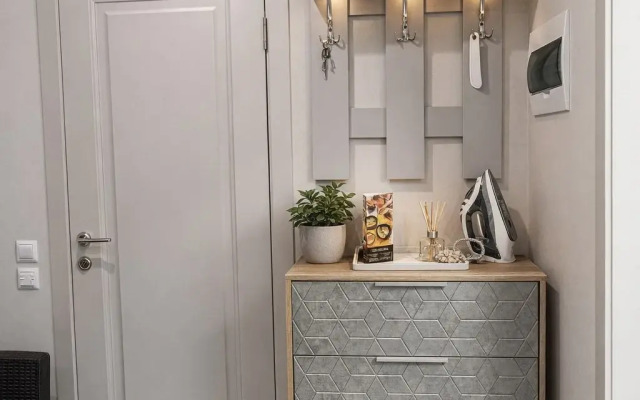 Апартаменты Мемфис Апарт с диваном,кухней и террасой