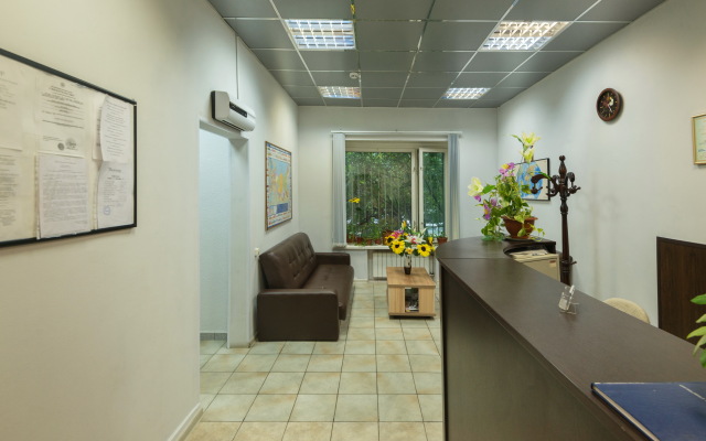 Ladomir Mini-Hotel na Rusakovskoy