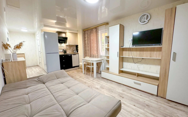 Na Ruzheynoy 1 Apartments