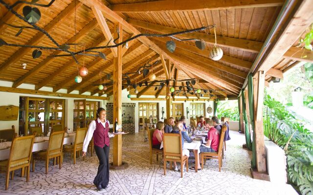 Dik Dik Hotel