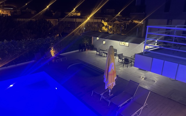 Отель Life Pacific Cesme