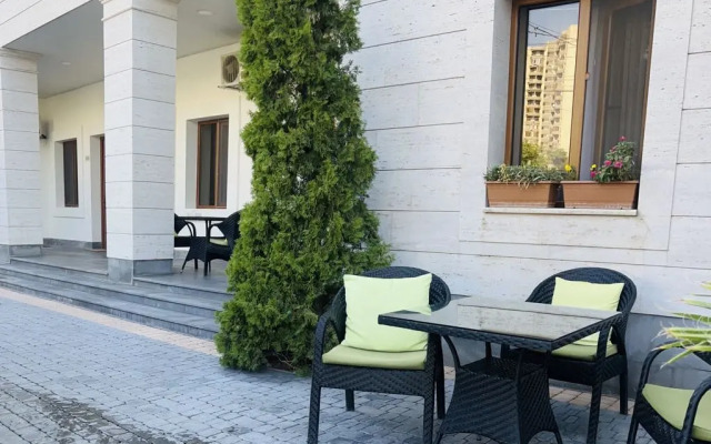 Fortune Hotel