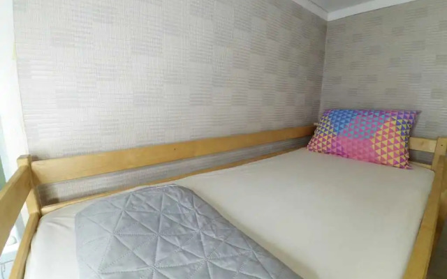 Студия 4 Тат Хаус на улице Нурсултана Назарбаева 9 в центре города у станции метро