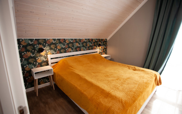 Elovaya Private house