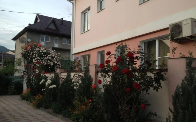 Di Anna Guest House
