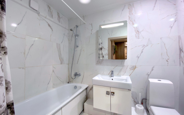 V Tsentre Goroda Apartment