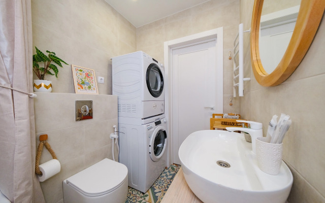 Uyutnaya i novaya studiya v Kudepste Apartments