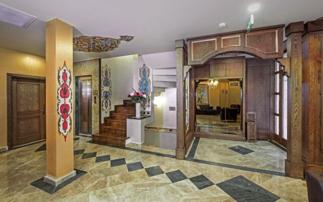 Perapolis Hotel