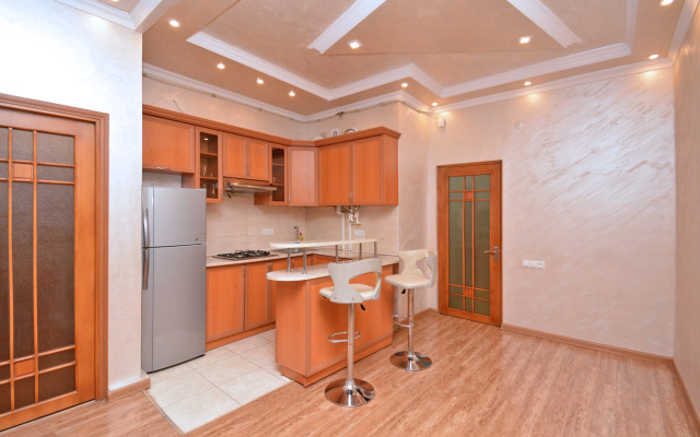 Perte House on Argishti 7/6 Street Apartments